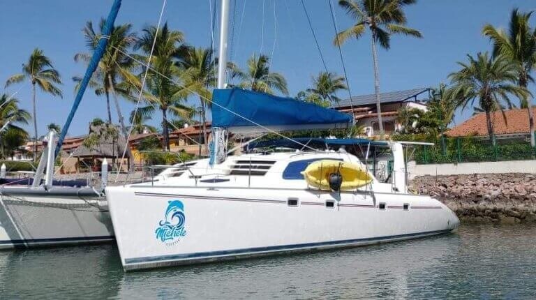 Catamaran 47 - Private Catamaran Charter Puerto Vallarta