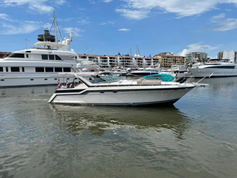 Yate barato en Puerto Vallarta - Portofino 46