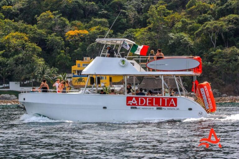 Yate 42 - Renta de Yates en Vallarta