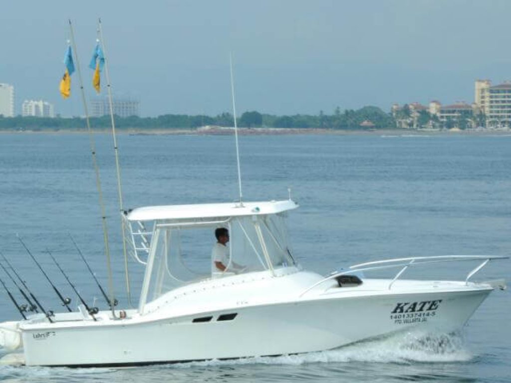 Kate 26 - Renta de Lanchas para Pesca en Puerto Vallarta