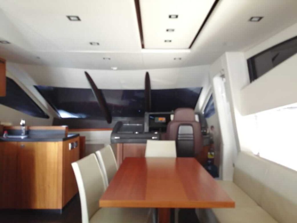 Luxury Yacht Puerto Vallarta - Sunseeker 69