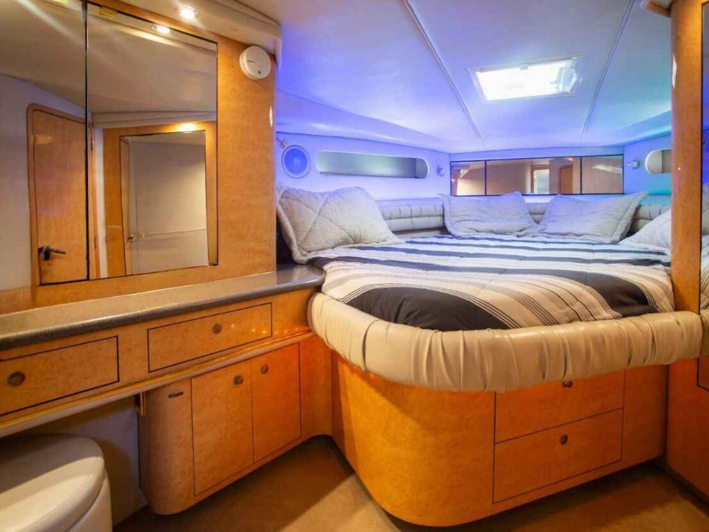 Sea Ray 55 - Yacht Rentals Puerto Vallarta