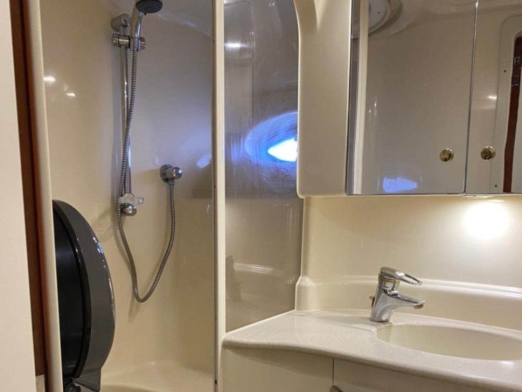 Sea Ray 55 Sundancer - Puerto Vallarta Yacht Charter