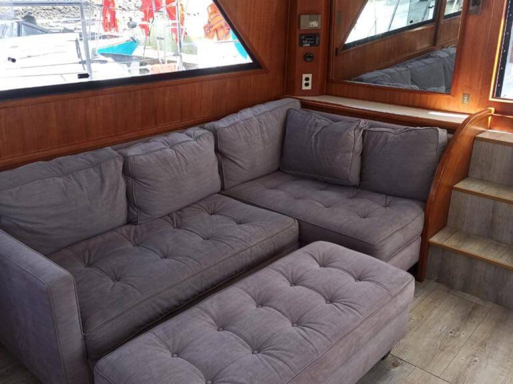 Custom 50 - Puerto Vallarta Yacht Rental