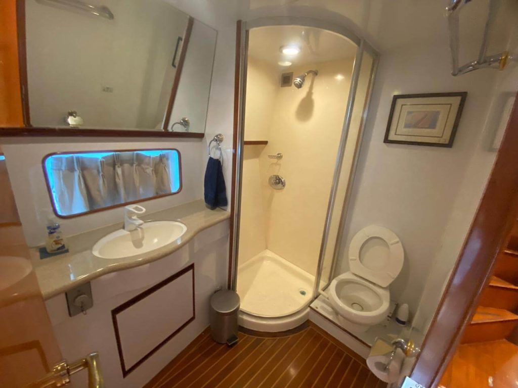 Luxury Yacht Puerto Vallarta - Vtech 65