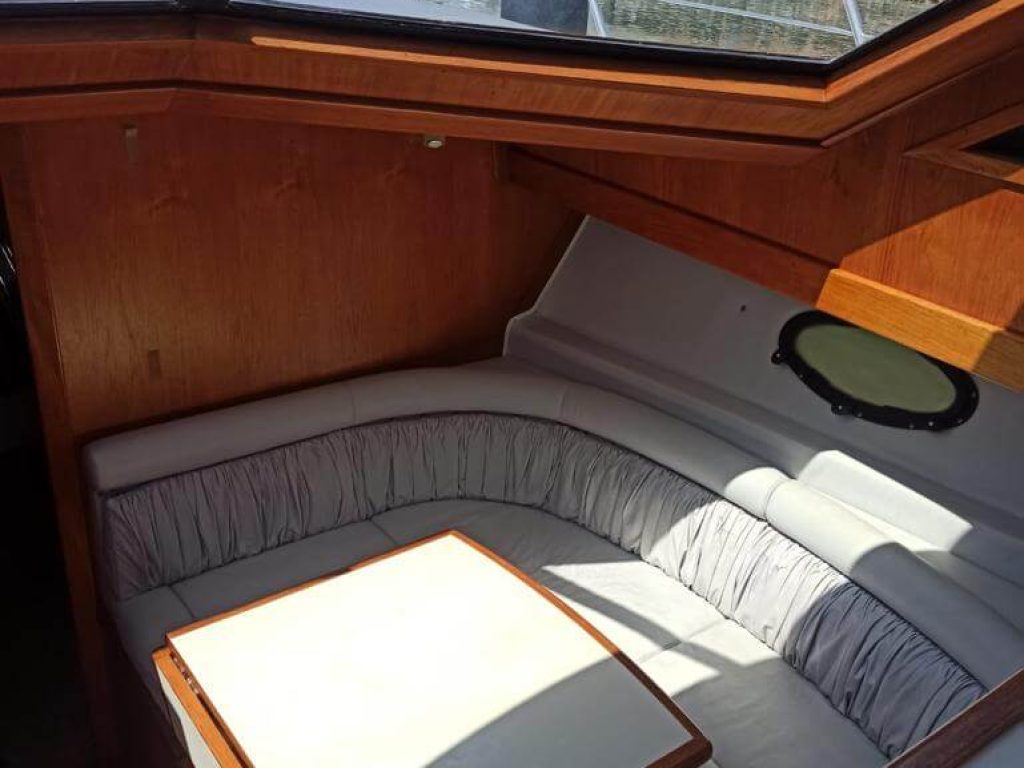 Custom 50 - Puerto Vallarta Yacht Rental