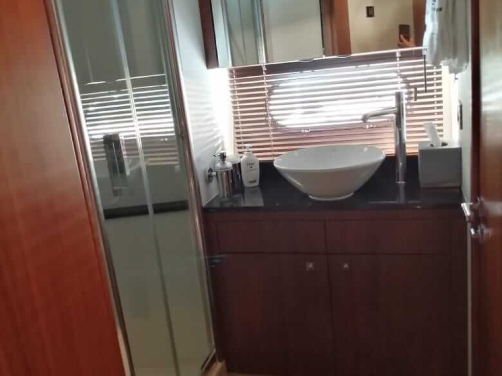 Luxury Yacht Puerto Vallarta - Sunseeker 69