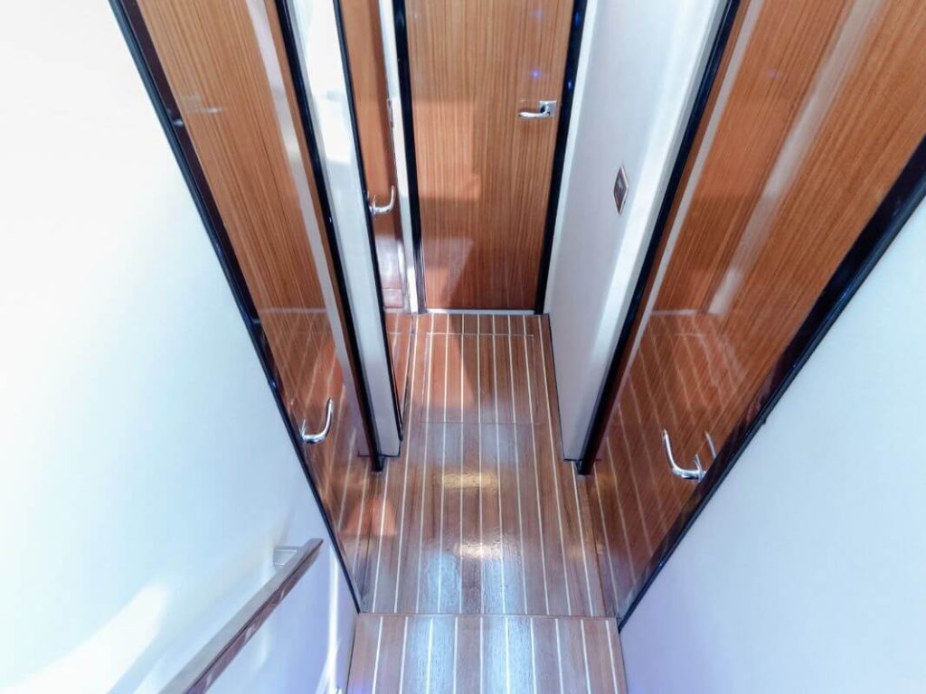 Yate de lujo en Puerto Vallarta - Marquis 50