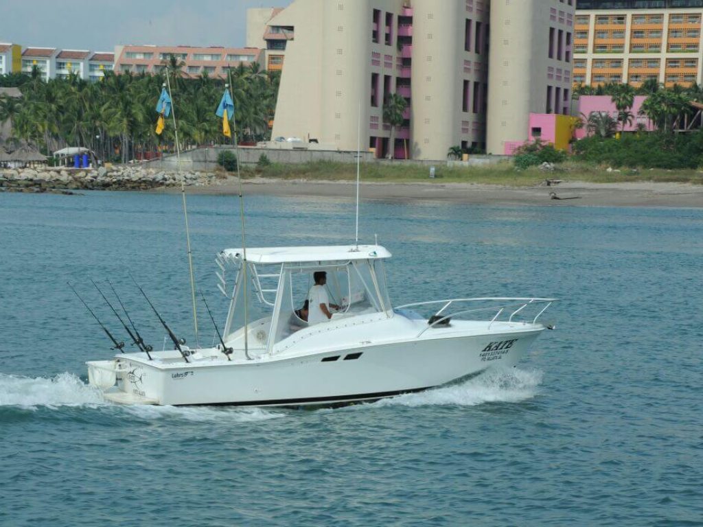 Kate 26 - Renta de Lanchas para Pesca en Puerto Vallarta