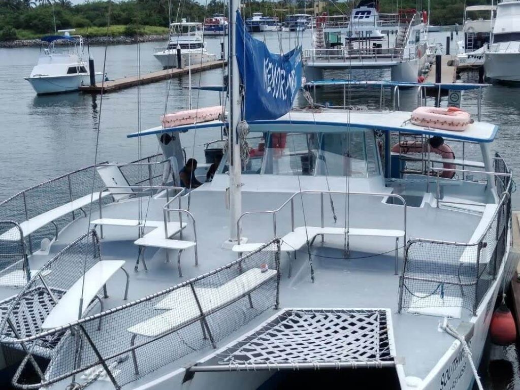 Catamaran 53 - Catamanarans Nuevo Vallarta
