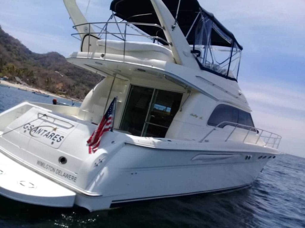 Sea Ray 50 - Punta Mita Yacht Charters