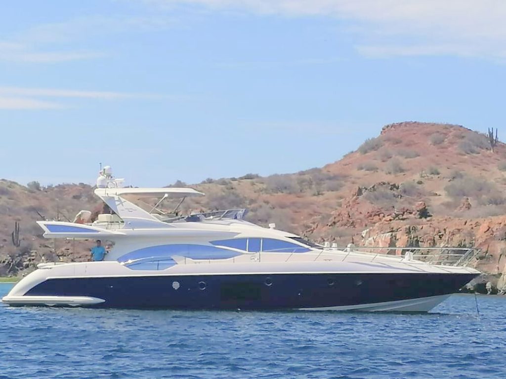 Luxury Yacht Puerto Vallarta - Azimut 70