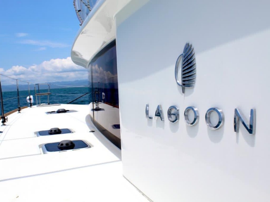Lagoon 45 II - Catamaran Rental Puerto Vallarta
