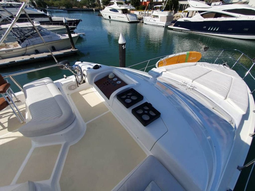 Azimut 46 Fly - Renta de Yates en Vallarta