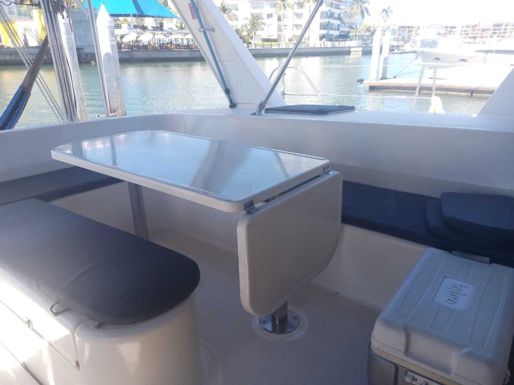 Catamaran 47 - Private Catamaran Charter Puerto Vallarta