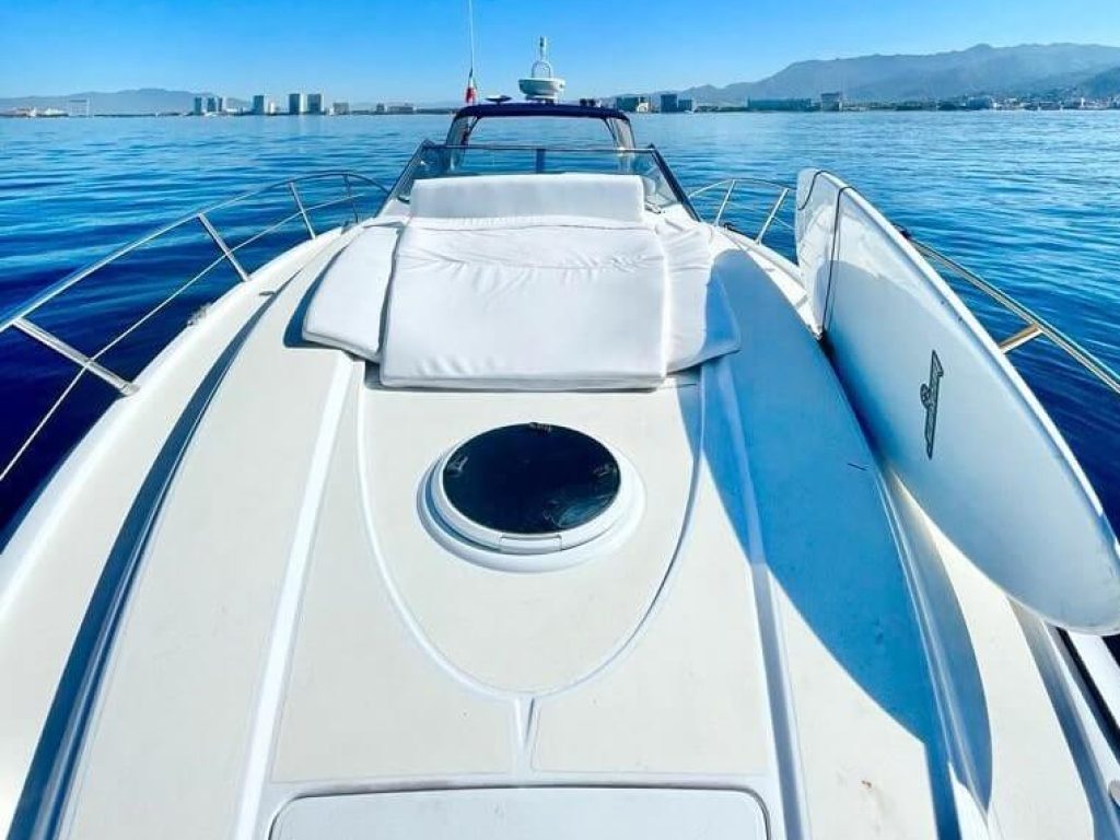 Sunseeker 46 - Yacht Rental Puerto Vallarta
