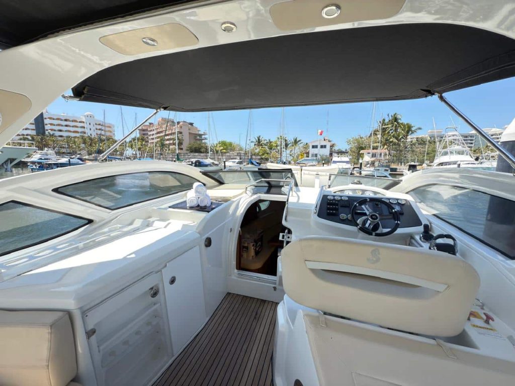 Beneteau 35 - Yacht Rental Punta Mita