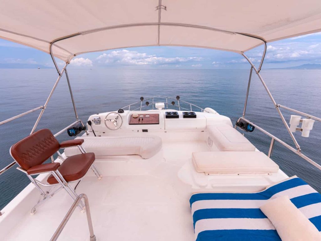 Azimut 46 Fly - Renta de Yates en Vallarta