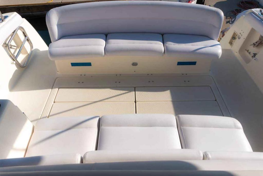 Tiara 44 - Renta de Yates en Puerto Vallarta
