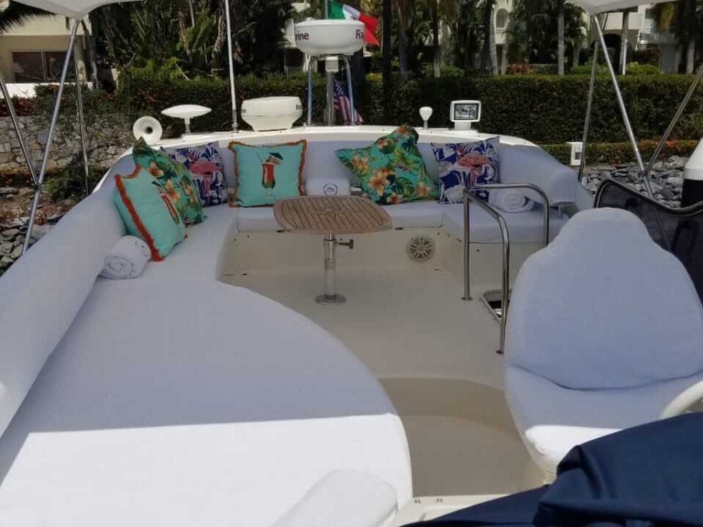 Yate de lujo en Puerto Vallarta - Azimut 43
