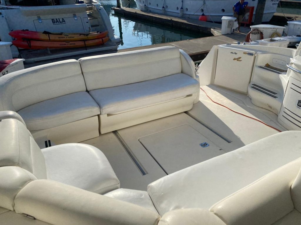 Sea Ray 55 Sundancer - Puerto Vallarta Yacht Charter