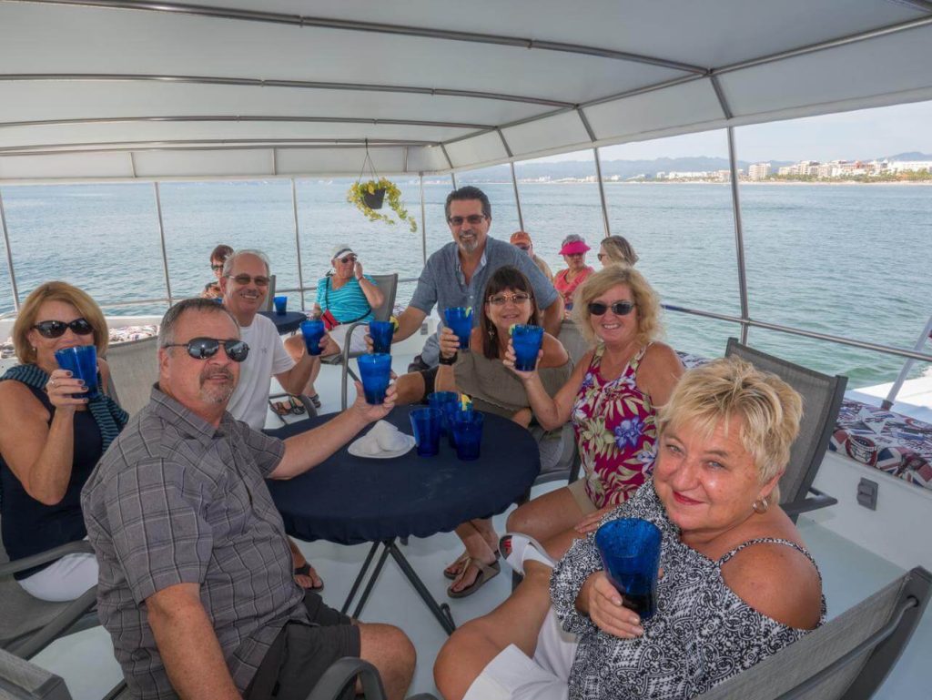 Custom 100 - Catamaran Nuevo Vallarta