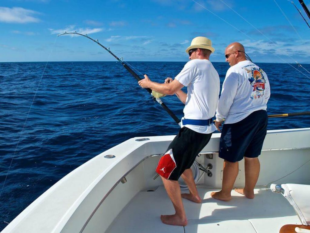 Hatteras 60 - Overnight Fishing Charter