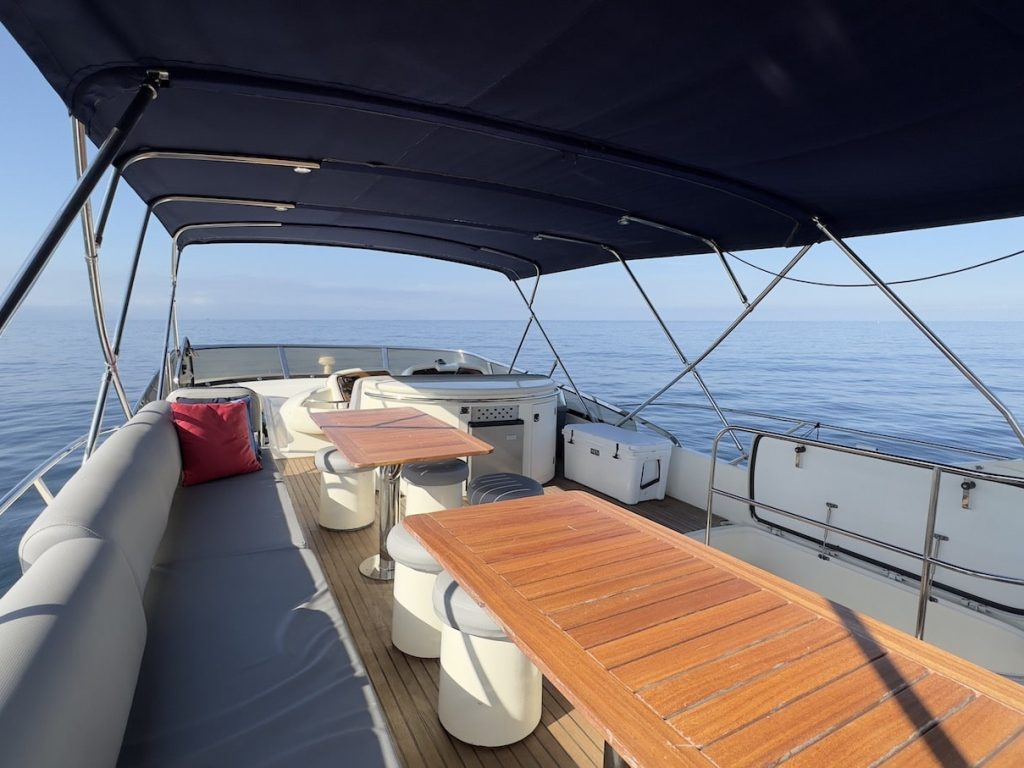 Luxury Yacht Puerto Vallarta - Sunseeker 74