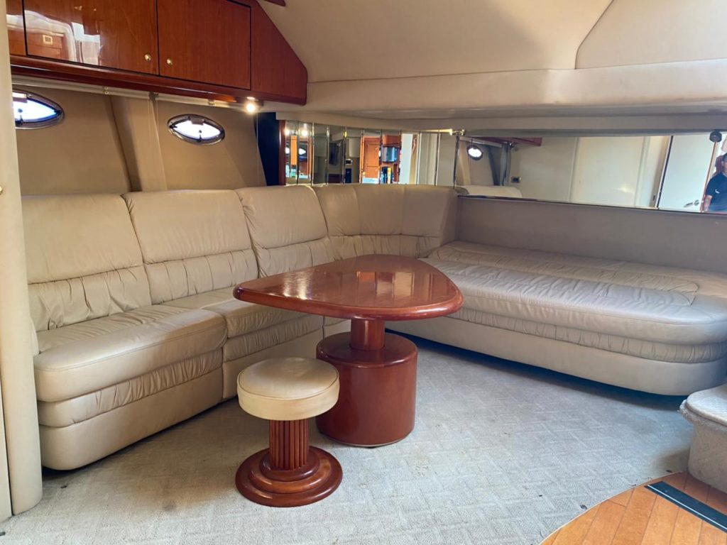 Sea Ray 55 Sundancer - Puerto Vallarta Yacht Charter