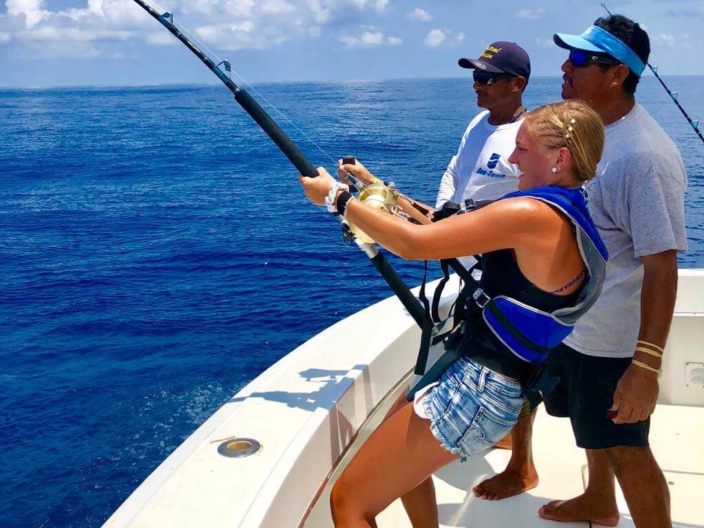 Hatteras 60 - Overnight Fishing Charter