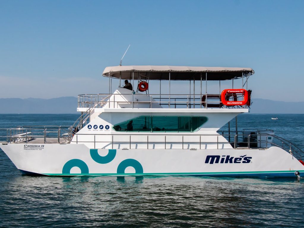Catamaran 72 - Puerto Vallarta Catamaran Charter