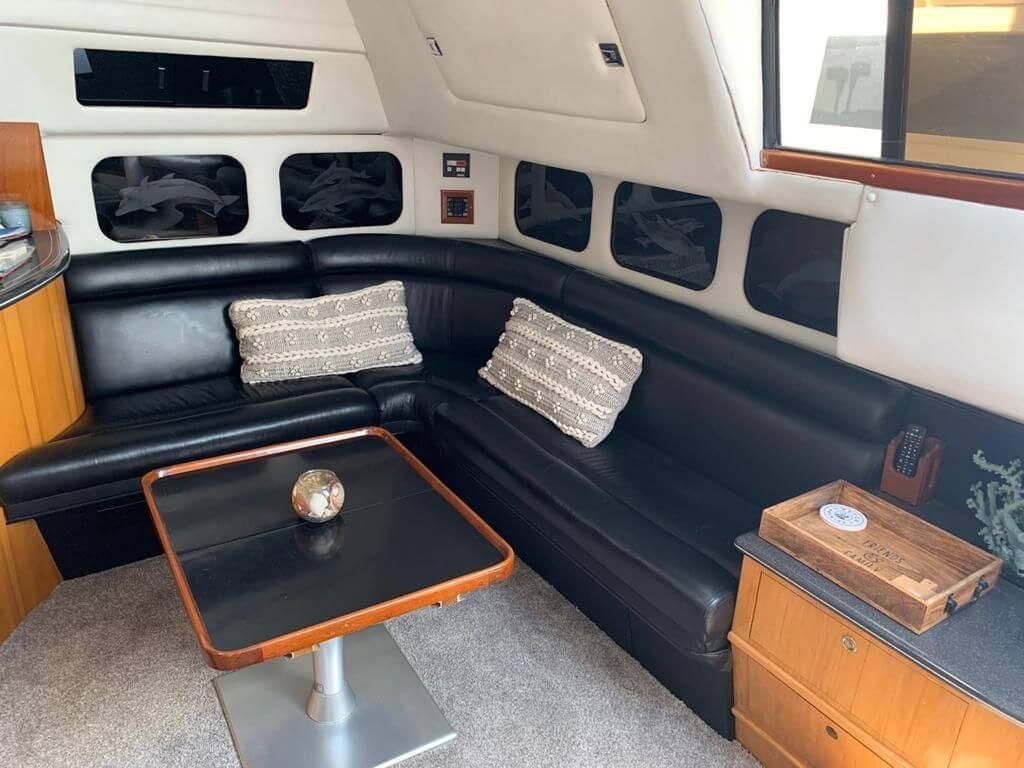 Cheap yacht in Puerto Vallarta - Sea Ray 46
