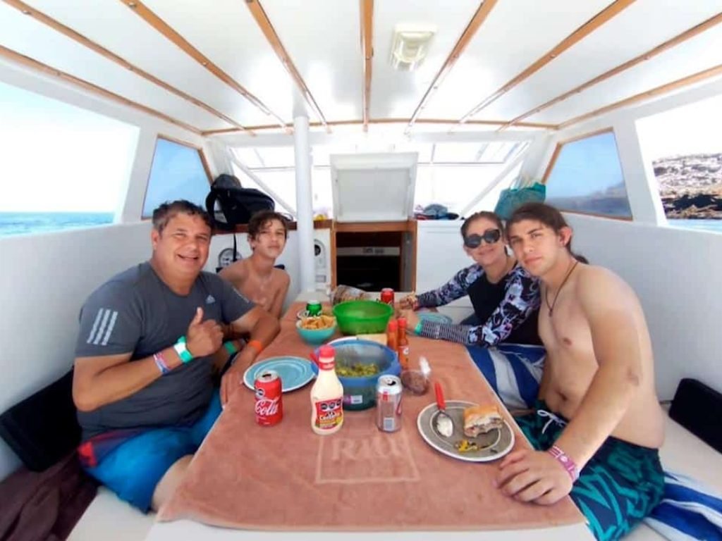 Custom-36 - Lancha de Pesca en Puerto Vallarta