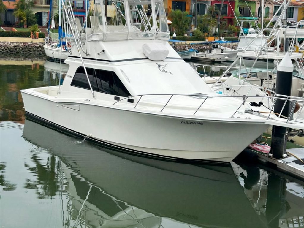 Lancha de Pesca en Nuevo Vallarta Electra 35