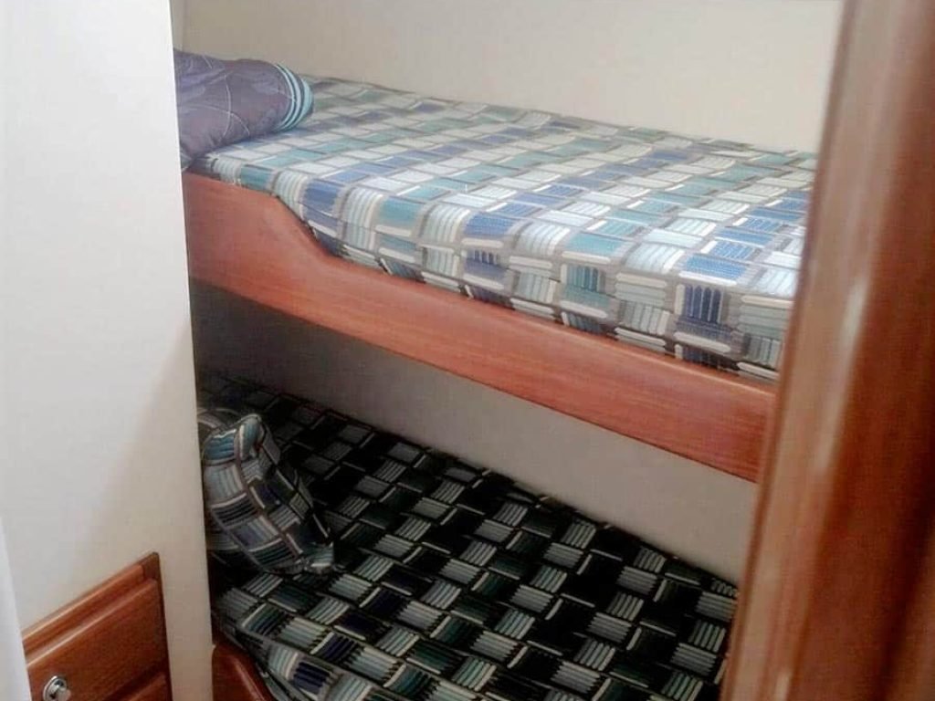 Lancha de Pesca en Nuevo Vallarta Electra 35