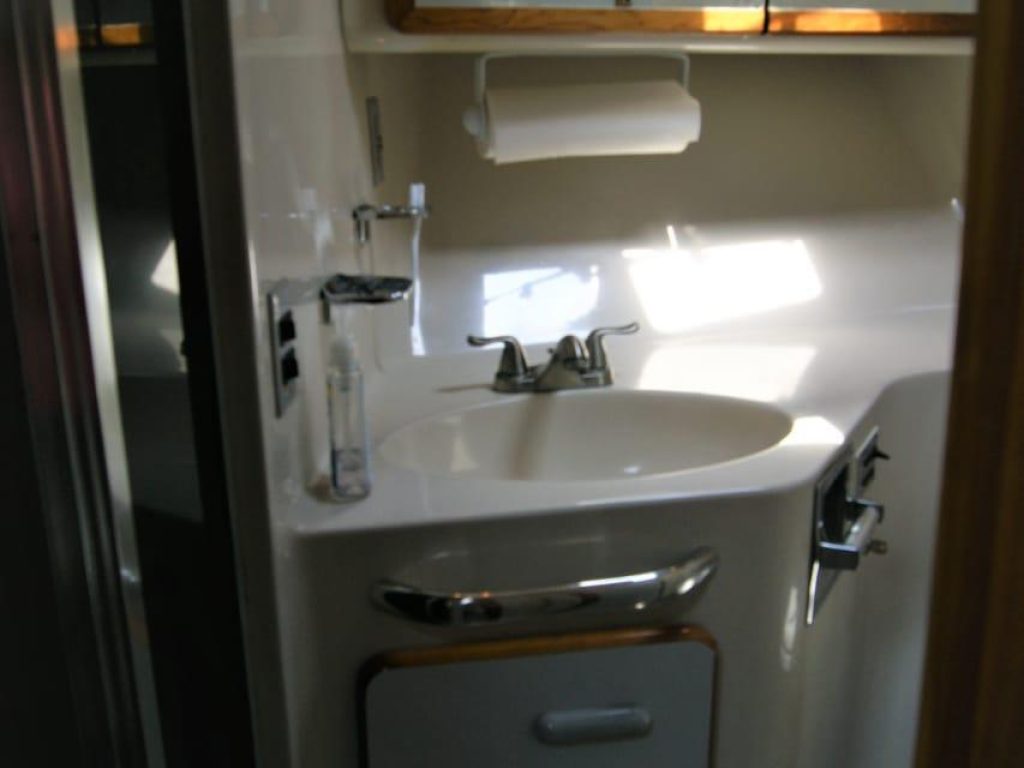 Cheap yacht in Puerto Vallarta - Sea Ray 42