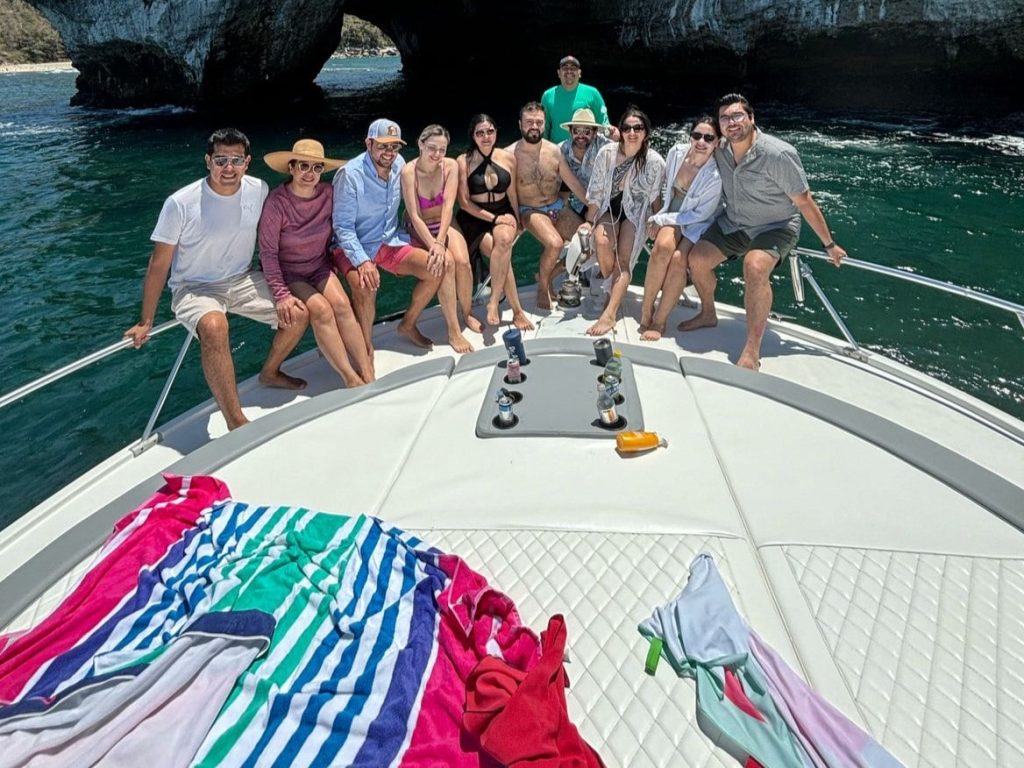 Luhrs 38 - Pesca en Riviera Nayarit