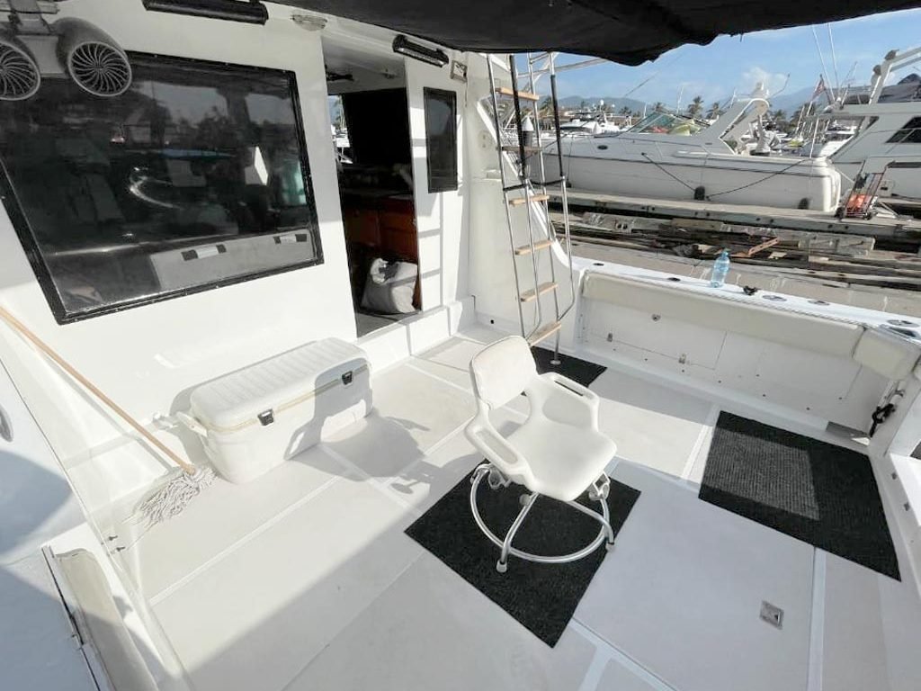 Mamusa-40-Puerto Vallarta Fishing Charters