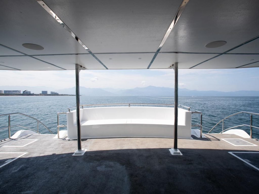 Puerto-Vallarta-Catamaran-72-FT-Charter-(9)