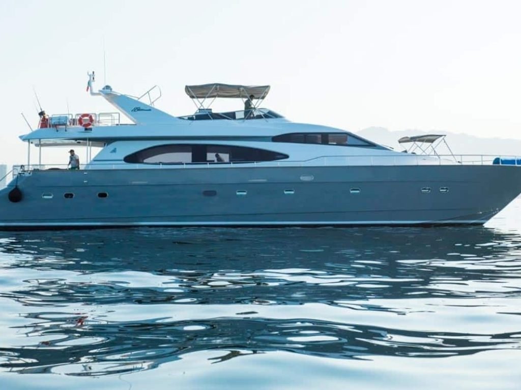 Puerto-Vallarta-Overnight-Yacht-Charter-(8)