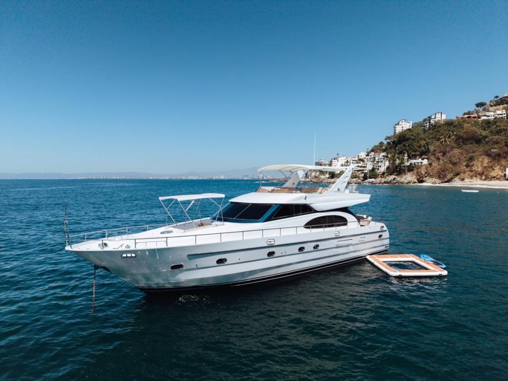 Puerto-Vallarta-Yacht-Charter---Vtech-65-(1)