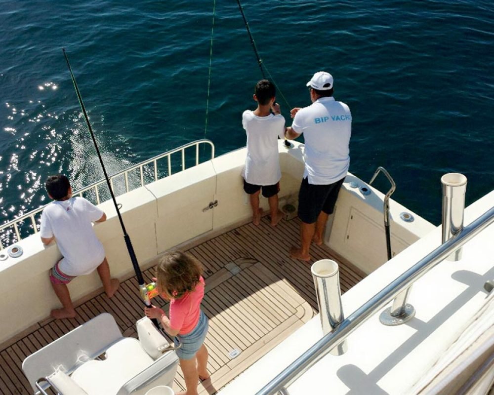 Punta Mita Luxury Yacht - Mikelson 64 (2)