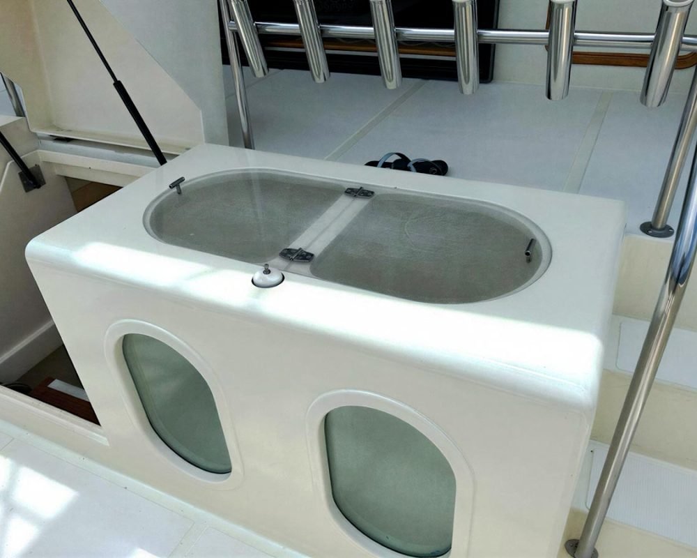 Punta Mita Luxury Yacht - Mikelson 64 (3)