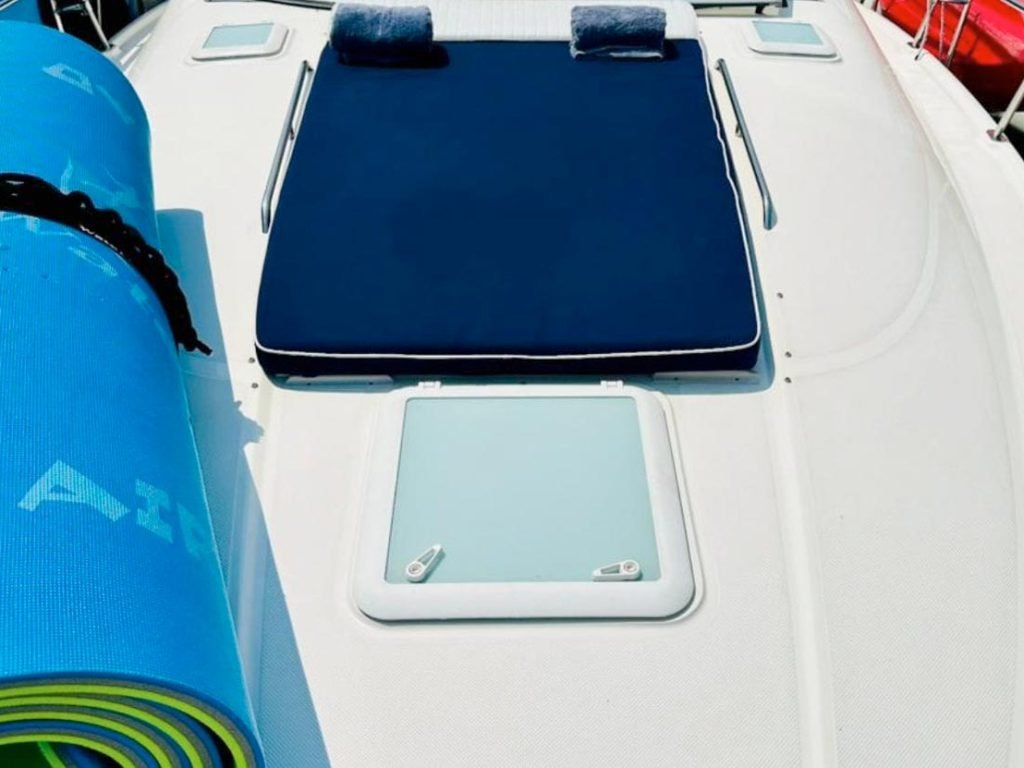 Renta-de-yate-en-vallarta---Bayliner-35-(4)