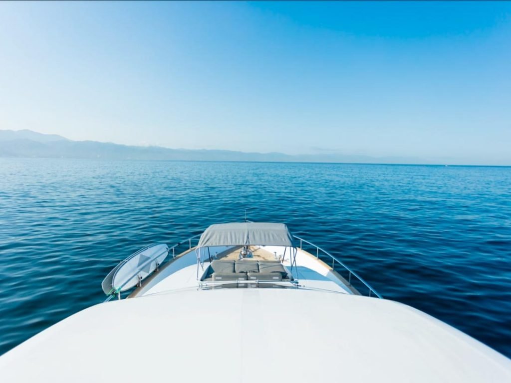 Renta-de-yate-por-24-horas-en-Puerto-Vallarta-(1)
