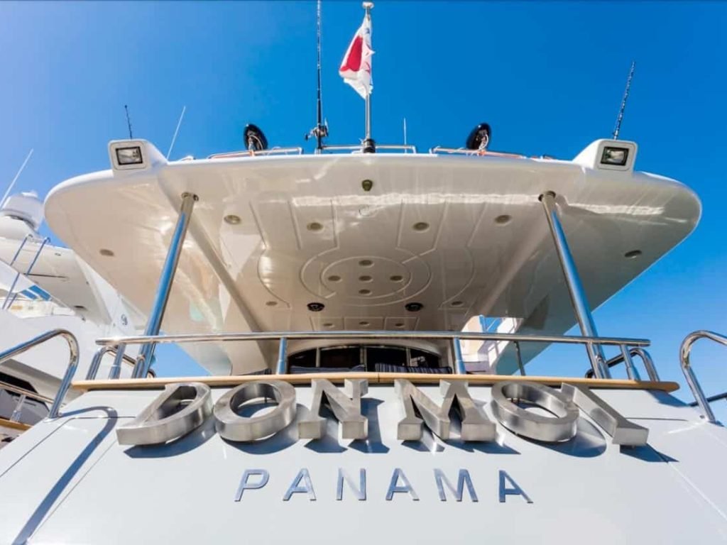 Renta-de-yate-por-24-horas-en-Puerto-Vallarta-(8)