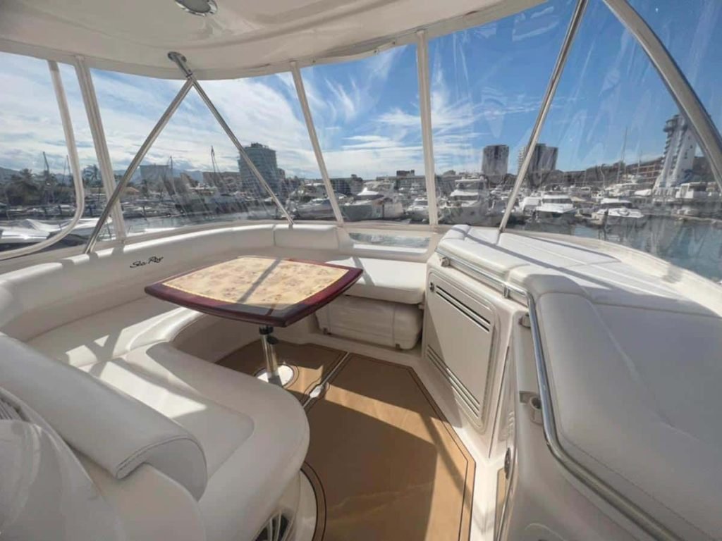 Renta de yates en puerto vallarta - Sea Ray 60 (1)
