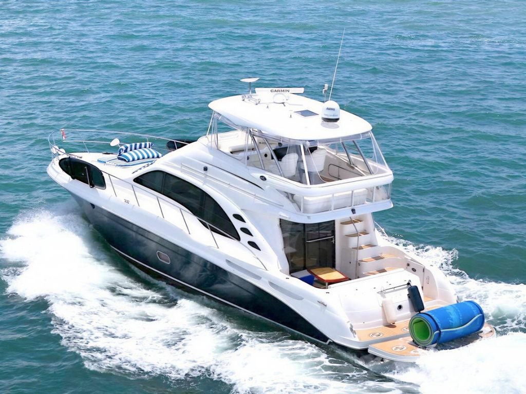Renta de yates en puerto vallarta - Sea Ray 60 (5)