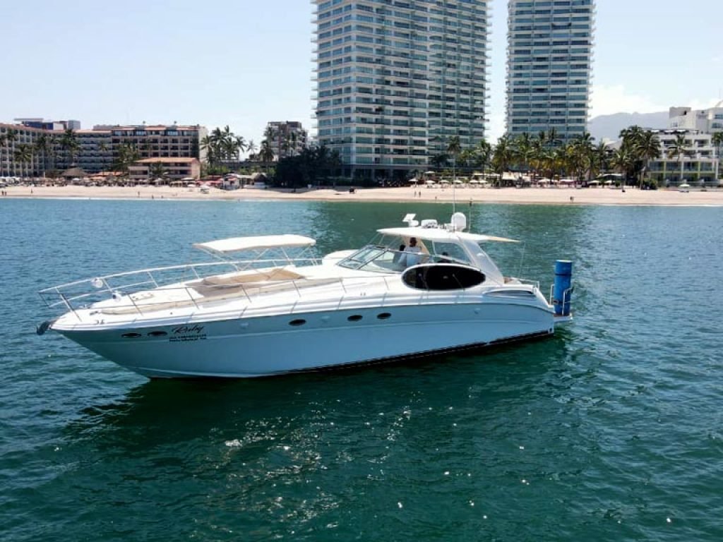 Sea Ray 55 Sundancer Puerto Vallarta Yacht Charter