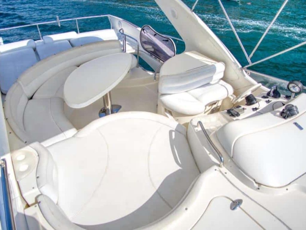 Yate de lujo en Puerto Vallarta - Azimut 58 Fly